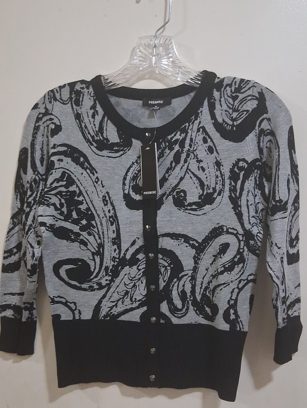 Nwt Women Premise Black and Gray Paisley Cardigan